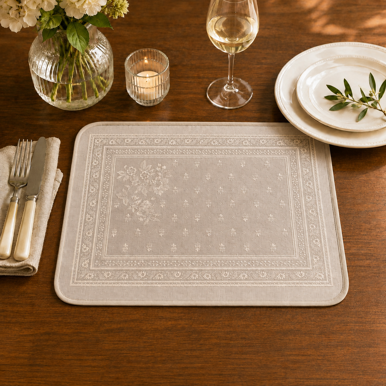 Antiques floral  Placemats set of 2